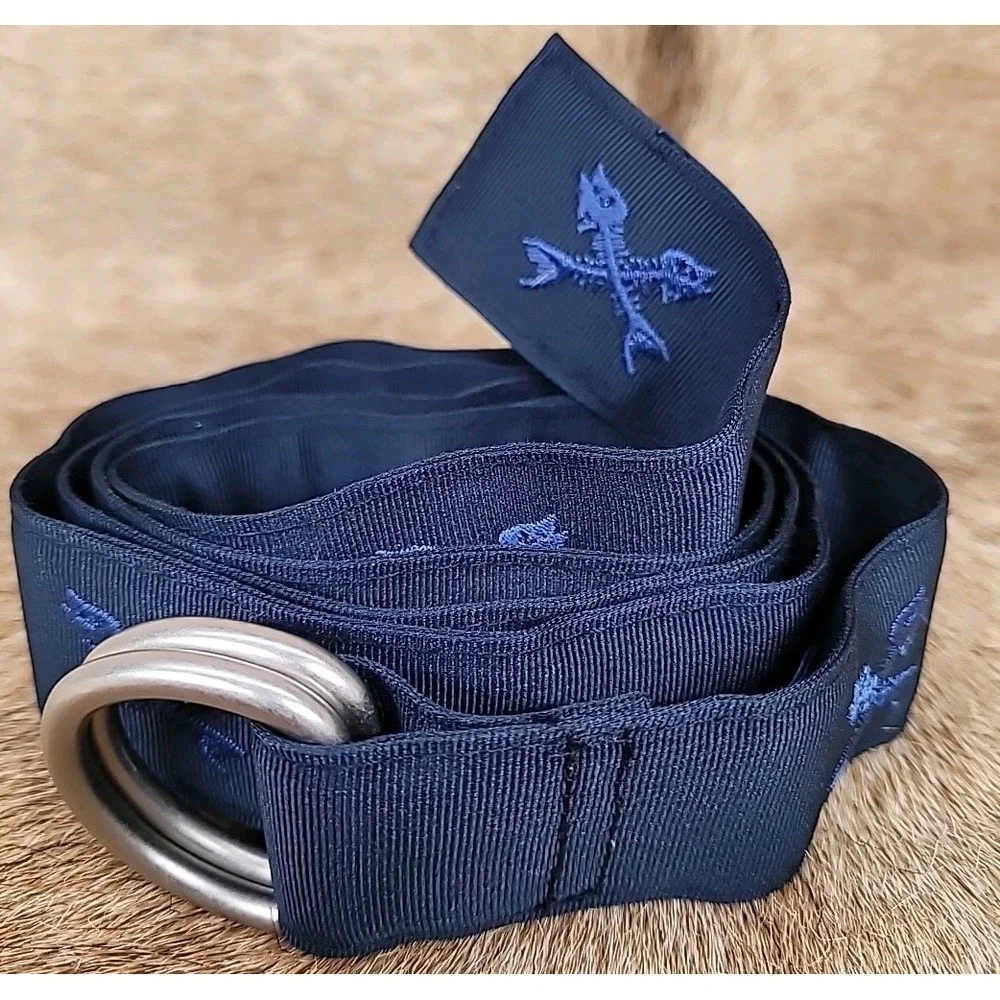 Vineyard Vines Men's‎ Size M Belt Navy Blue Fish Bone Skeleton D-Ring Ribbon